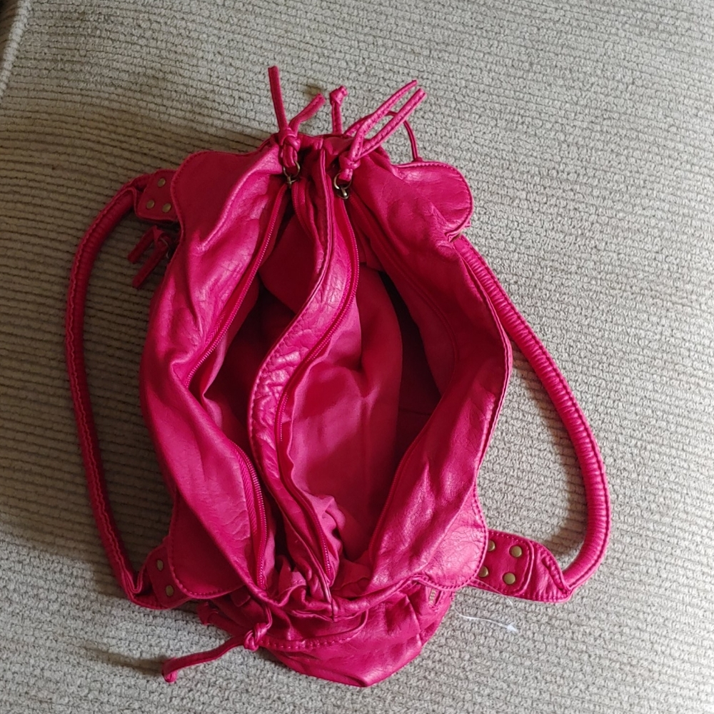 New purse - Picture 3 of 3